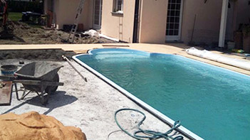 chantier de construction de piscine