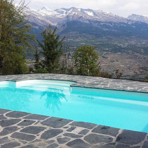 Piscines - Piscine extérieure coque polyester avec escalier roman, hivernage de la piscine