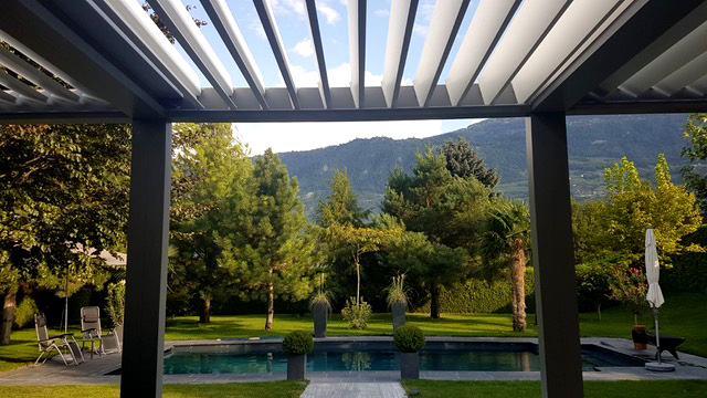 Fermeture de terrasse, vérandas mobiles et pergolas à Sierre en Valais