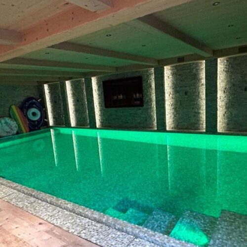 Piscine intérieure mosaïque